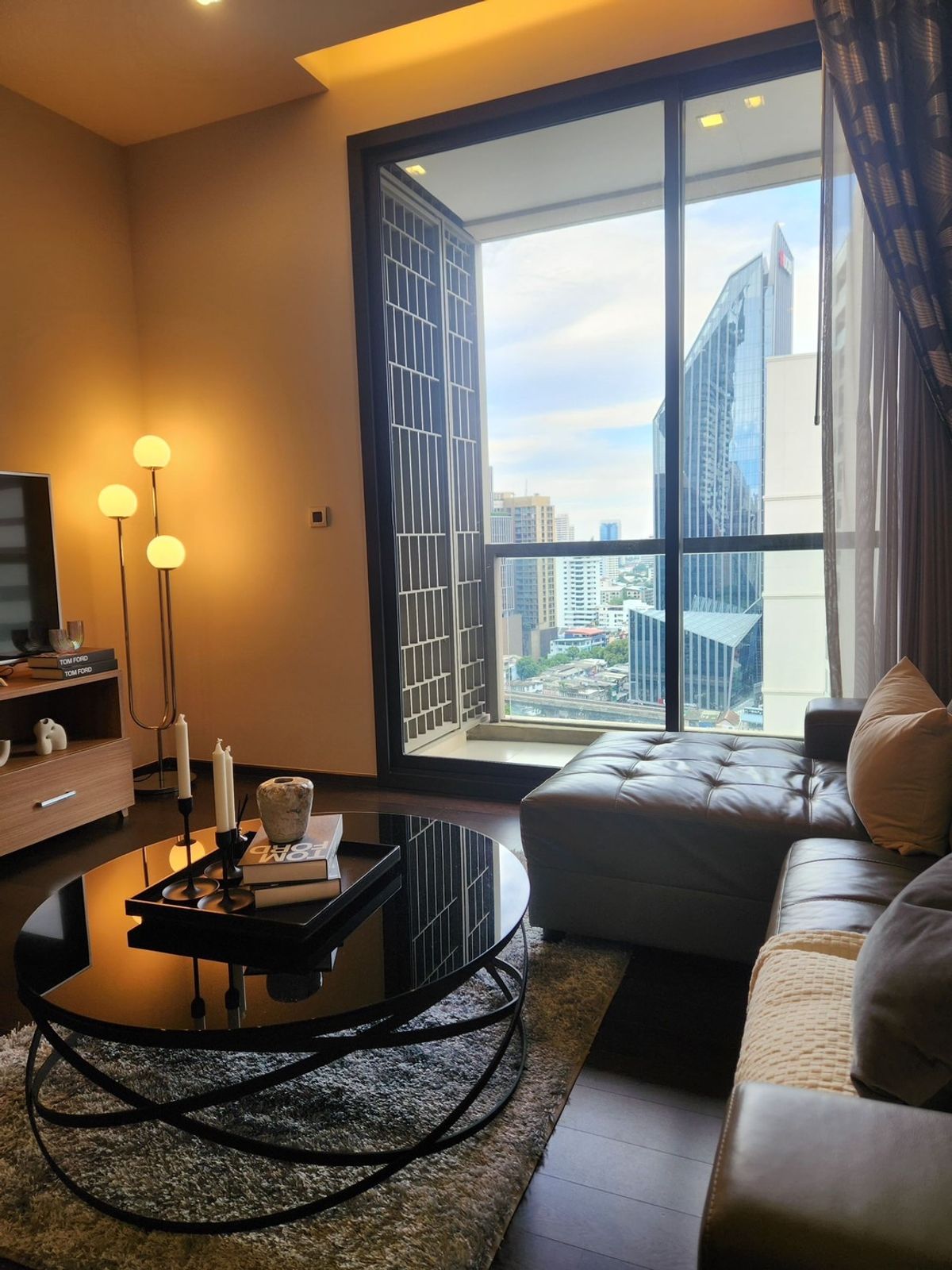 !! Beautiful room for rent. The XXXIX Sukhumvit 39 near BTS Phrom Phong !! Beautiful room for rent. The XXXIX Sukhumvit 39 near BTS Phrom Phong