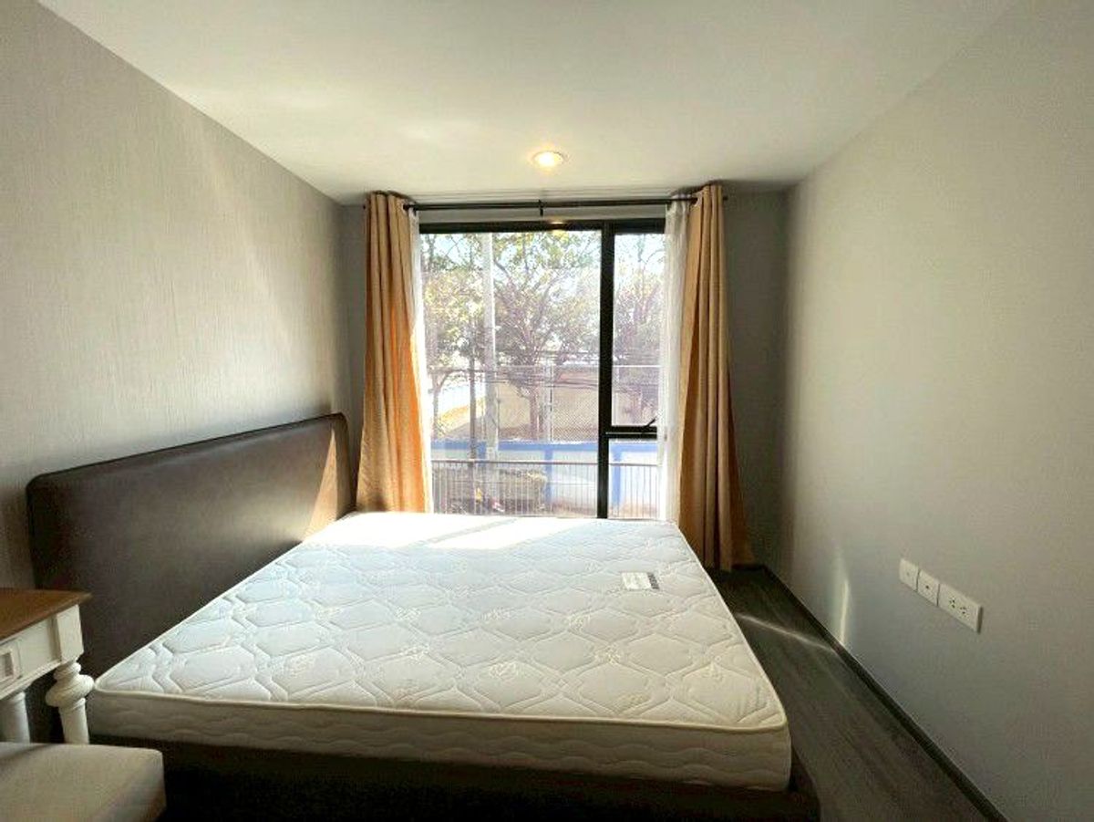 ขายคอนโด ideo Mobi Sukhumvit 40 ราคา 4,550,000 บาท [NCs250716]
