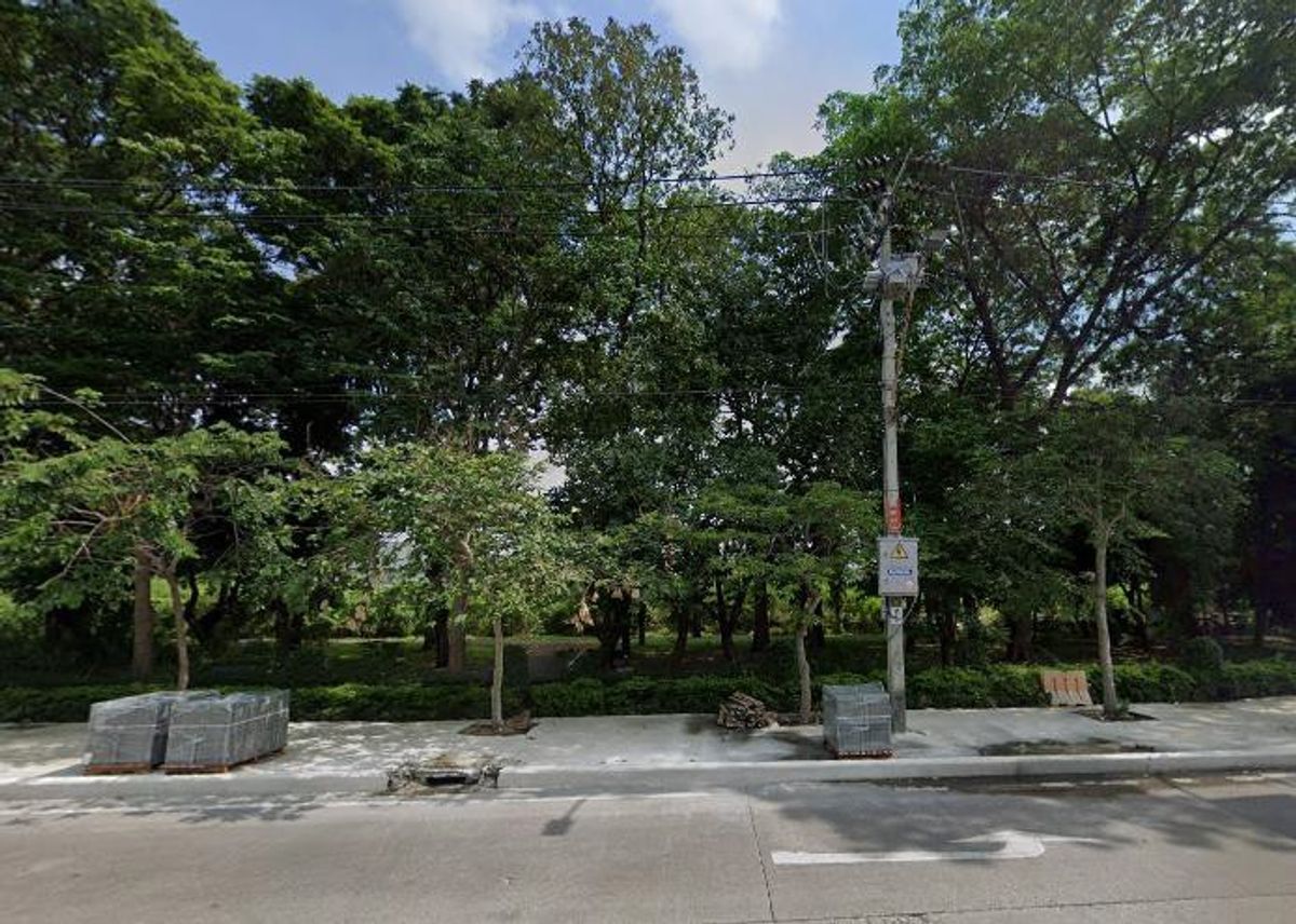 📌 ขายที่ดินแปลงสวย ทำเลทอง แยกประชานุกูล 📌 ขายที่ดินแปลงสวย ทำเลทอง แยกประชานุกูล