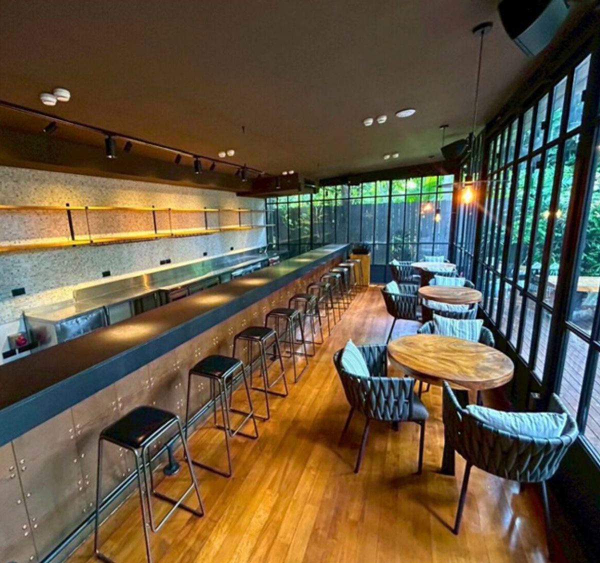 ให้เช่าพื้นที่ร้านอาหารและจัดเลี้ยงสุดเพอร์เฟ็กต์ ย่านสาธร / เย็นอากาศ – รูปที่ 3