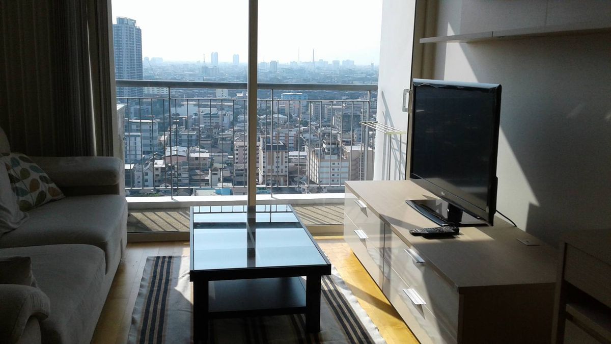 Urgent rent! Price can be negotiable. Real ending. Good condition. Good position. PRIME LOCATION. The big room. Large site. The building is good. Urgent rent! Price can be negotiable. Real ending. Good condition. Good position. PRIME LOCATION. The big room. Large site. The building is good.