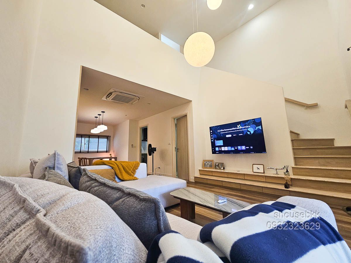 🏡 ให้เช่า Nue Verse กรุงเทพกรีฑา by Noble ✨ บ้านใหม่ ตกแต่งใหม่กริ๊บ ยังไม่เคยปล่อยเช่า พร้อมอยู่เลย ! – รูปที่ 2