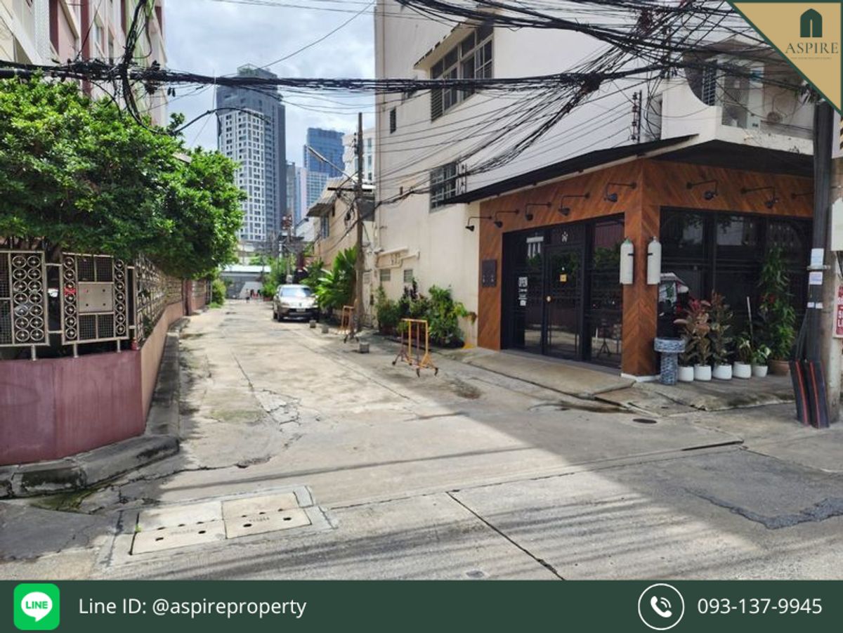 [ขายพร้อมผู้เช่า] ทาวน์เฮาส์ 2 ชั้น พร้อมพงษ์ – รูปที่ 2