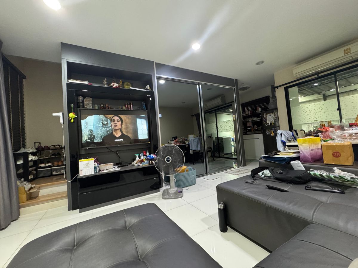 🏡ขายทาวน์โฮม 3 ชั้น บ้านกลางเมือง รัตนาธิเบศร์ | Built-in สวย พร้อมอยู่ ใกล้ MRT เพียง 300 เมตร! 🏡ขายทาวน์โฮม 3 ชั้น บ้านกลางเมือง รัตนาธิเบศร์ | Built-in สวย พร้อมอยู่ ใกล้ MRT เพียง 300 เมตร!