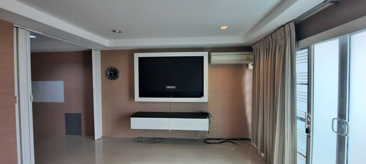 ขายทาวน์โฮม 3 ชั้น หลังเซ็นปิ่น ต่อเติมครัว รีโนเวท สวยๆ 4.3 ล. – รูปที่ 4