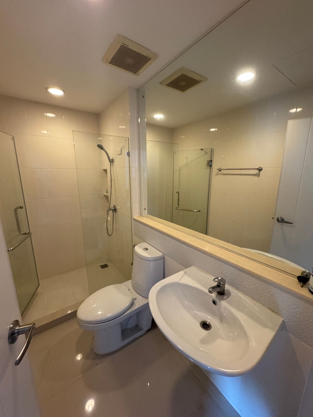 🏡ขายทาวน์โฮม 3 ชั้น บ้านกลางเมือง รัตนาธิเบศร์ | Built-in สวย พร้อมอยู่ ใกล้ MRT เพียง 300 เมตร! – รูปที่ 4