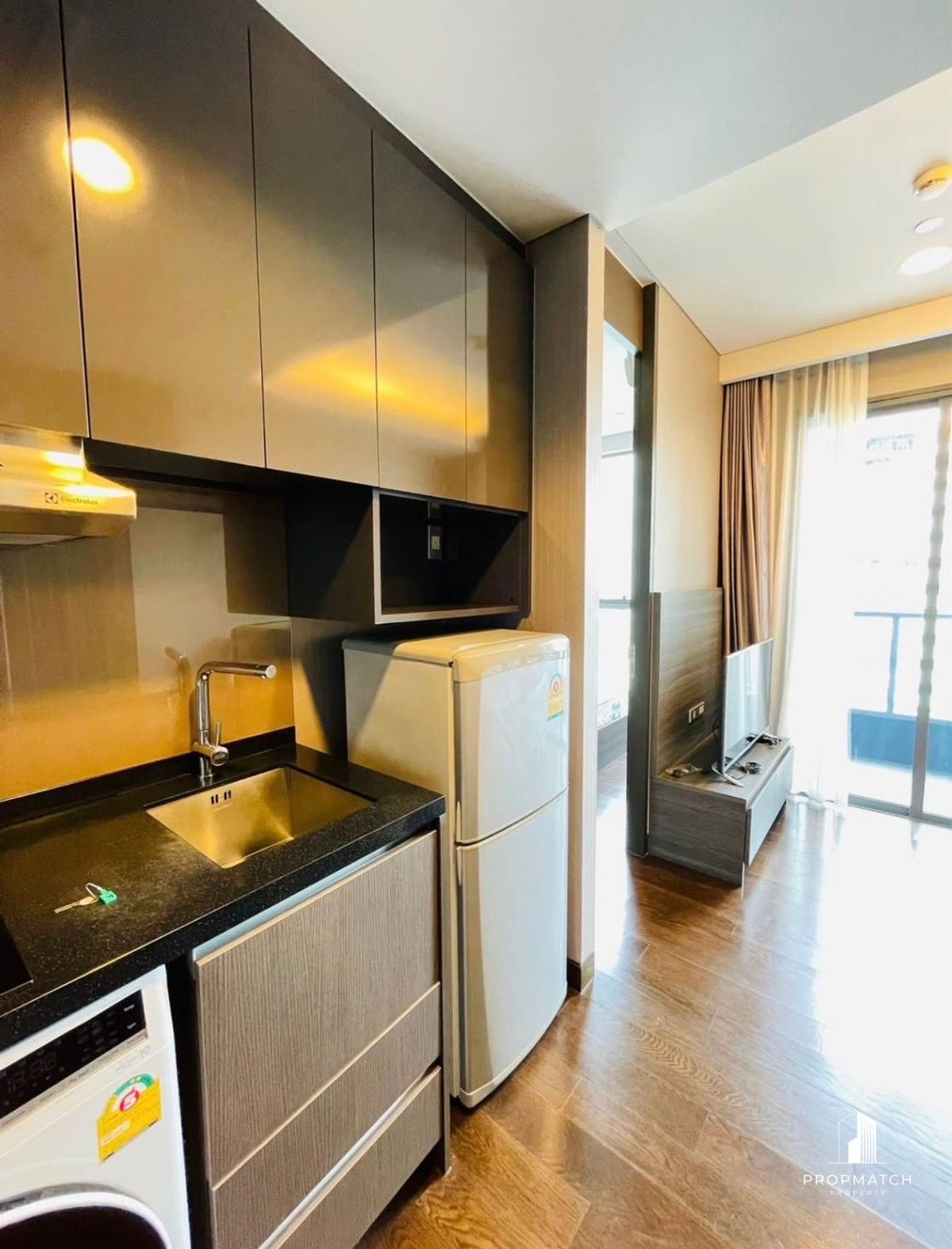 ✨Flash Deal ✨The Lumpini 24 (1Bed 1Bath 30SQM.) Completely ready !! Only 22,000 baht per month Tel.0981315848 @PropMatch
