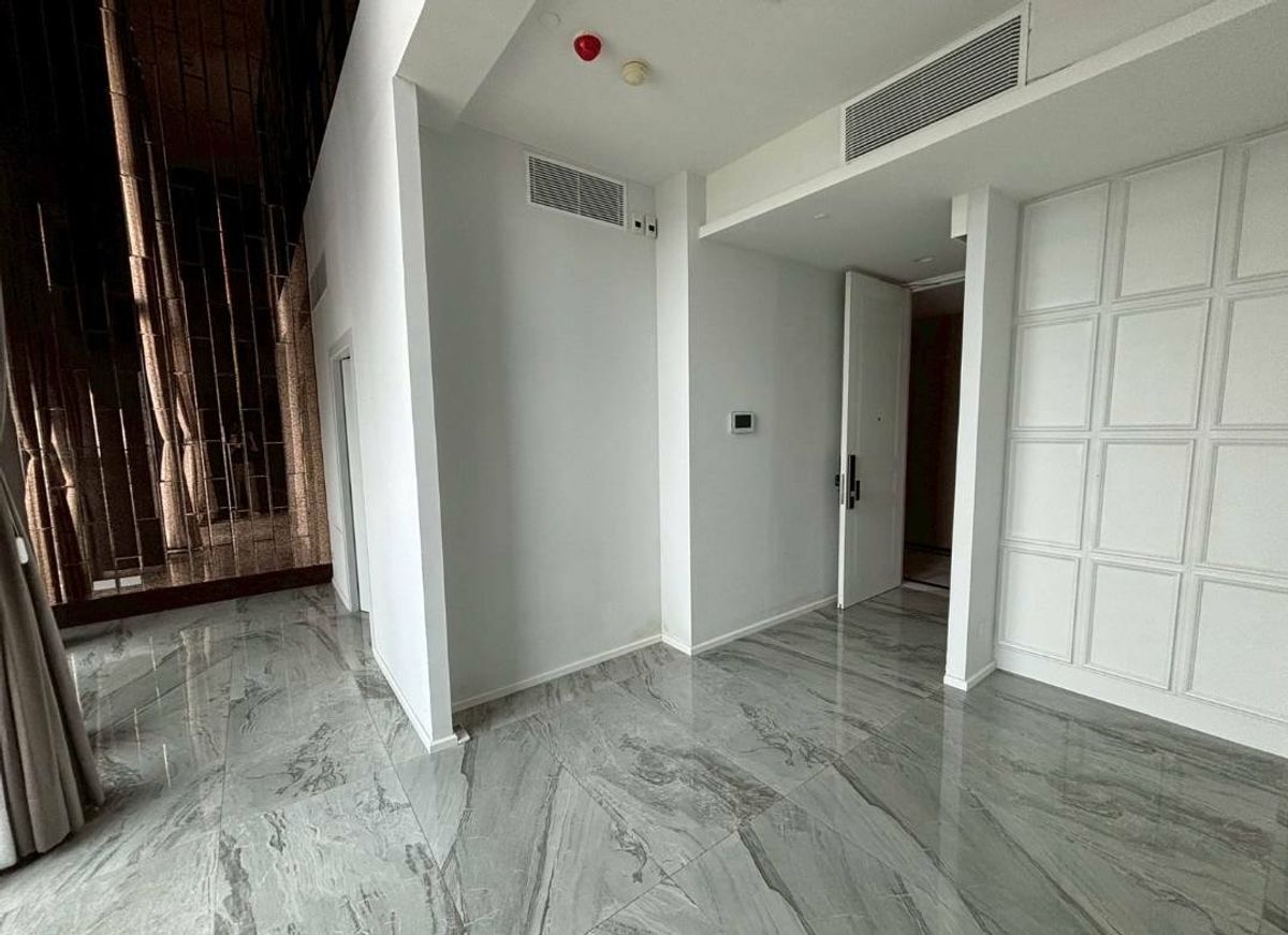 Sell luxury Penthouse Canapaya Residences, Floor 42-43, area 73.87 square meters, 1 bedroom, 2 bathrooms, price 18.5 MB..* Sell luxury Penthouse Canapaya Residences, Floor 42-43, area 73.87 square meters, 1 bedroom, 2 bathrooms, price 18.5 MB..*