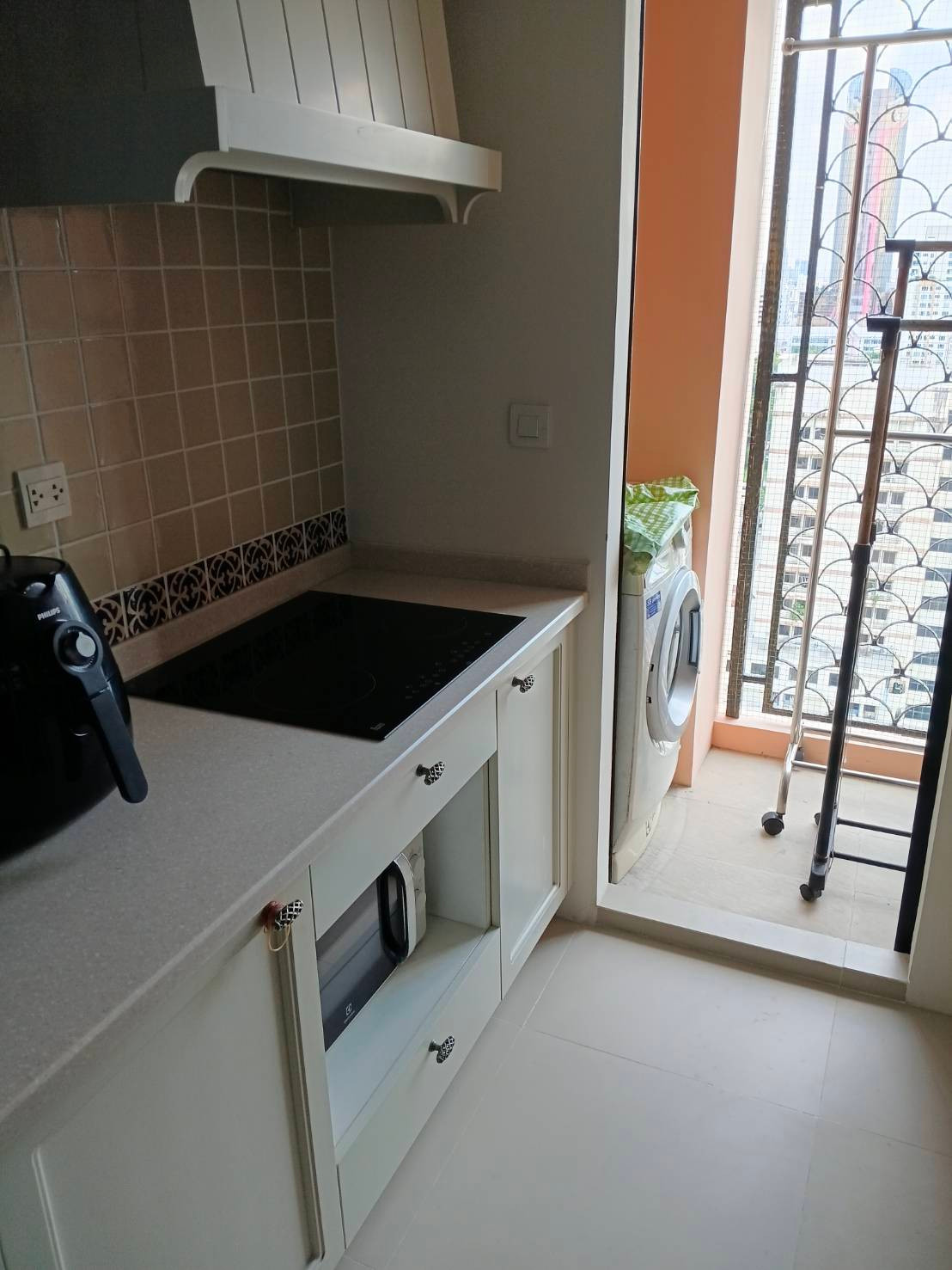 ให้เช่า เดอะเครสท์​ พหลโยธิน 11 ขนาด 63 ตรม. 2 ห้องนอน 2 ห้องน้ำ – รูปที่ 3