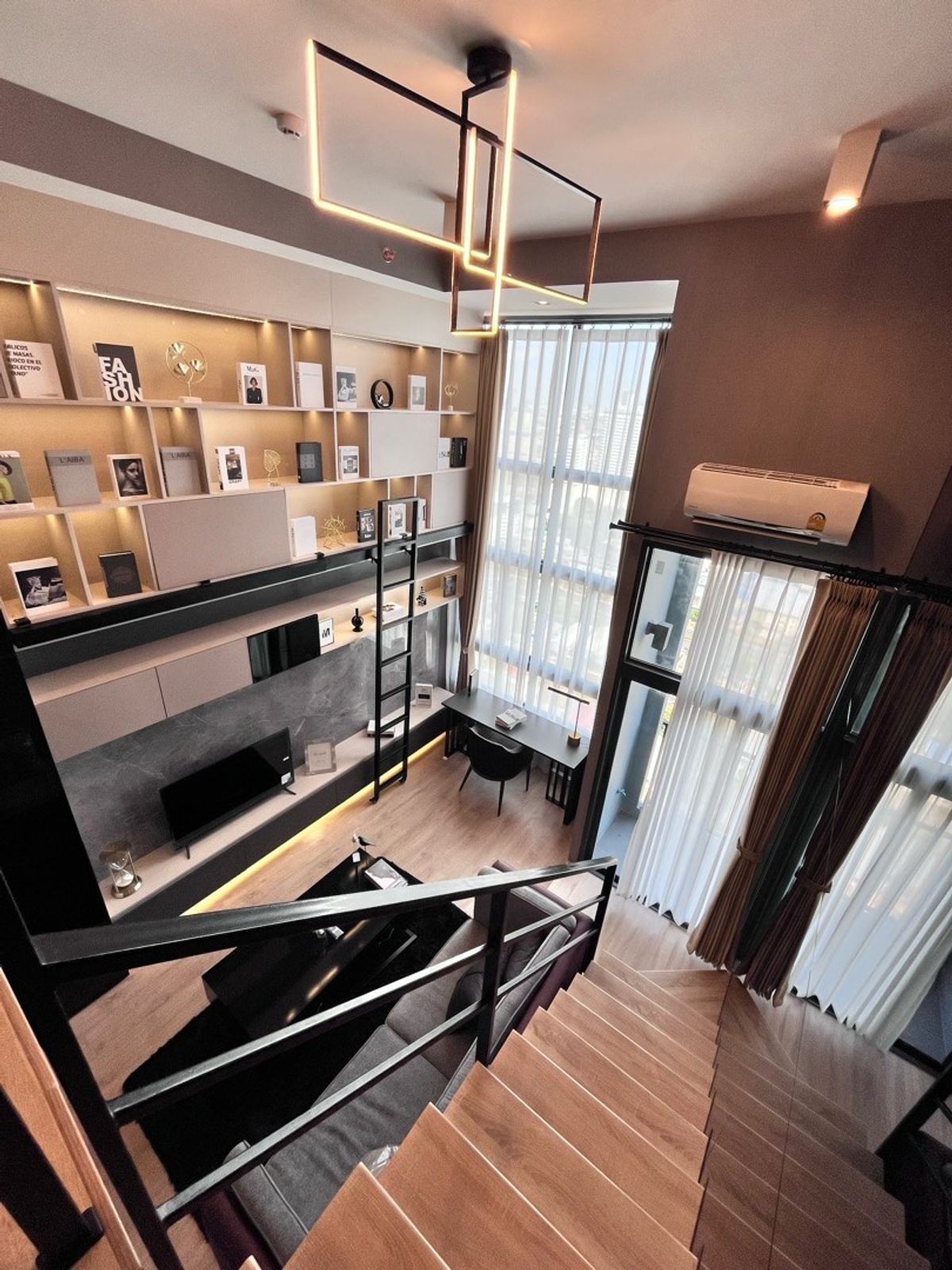 For RENT IDEO Asoke Rama9 1Bed1bath Booknow🔥