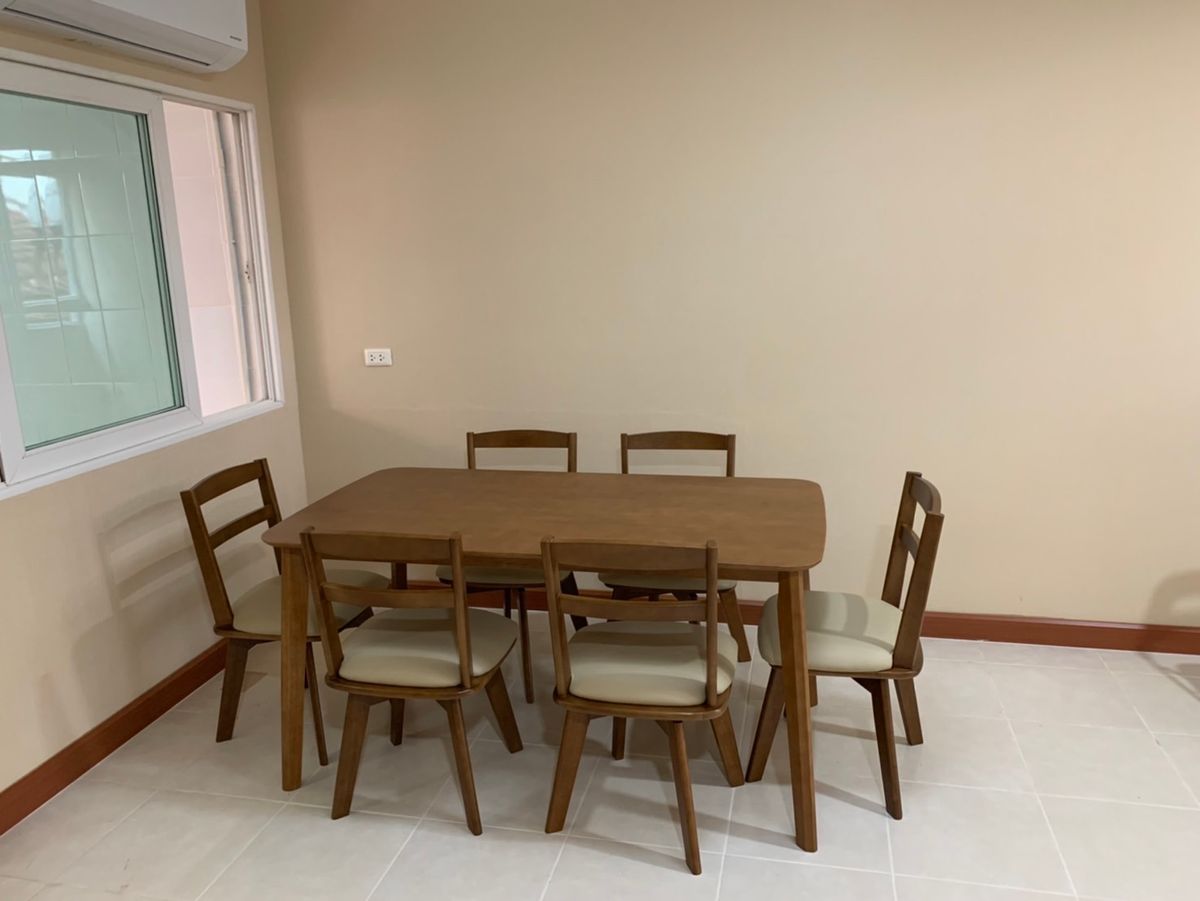 ทาว์นโฮมหรู ให้เช่า 3 ห้องนอน 4 ห้องน้ำ 2 ที่จอดรถ – รูปที่ 3