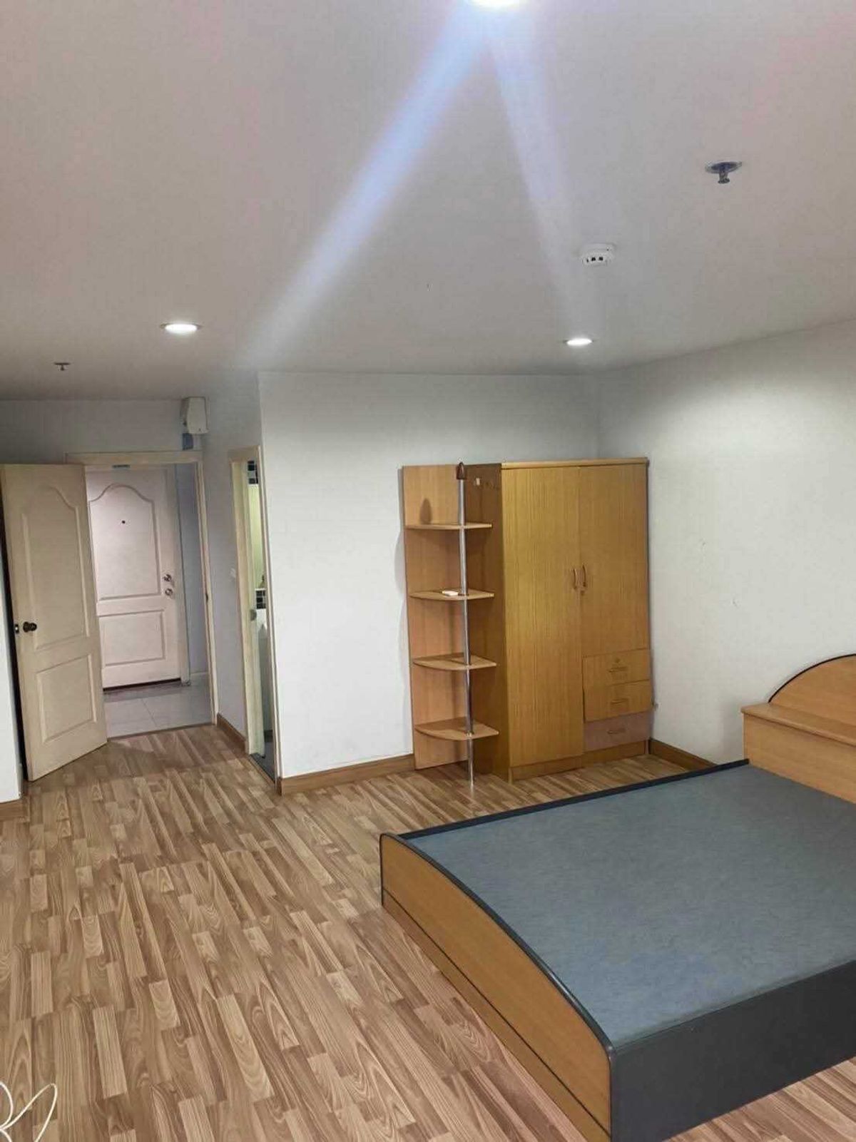Condo for Sale: The Regent Home 10, 29.99 sqm, near BTS Wat Phra Sri Condo for Sale: The Regent Home 10, 29.99 sqm, near BTS Wat Phra Sri
