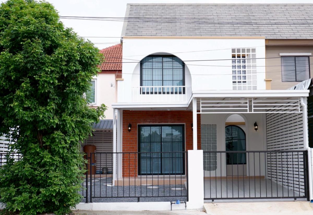 For Sale Townhouse/Townhome  , Baan Pruksa 67 Lamlookka - Klong 2 , newly renovated , Khu Khot , Lam Luk Ka , Pathum Thani , CX-127756