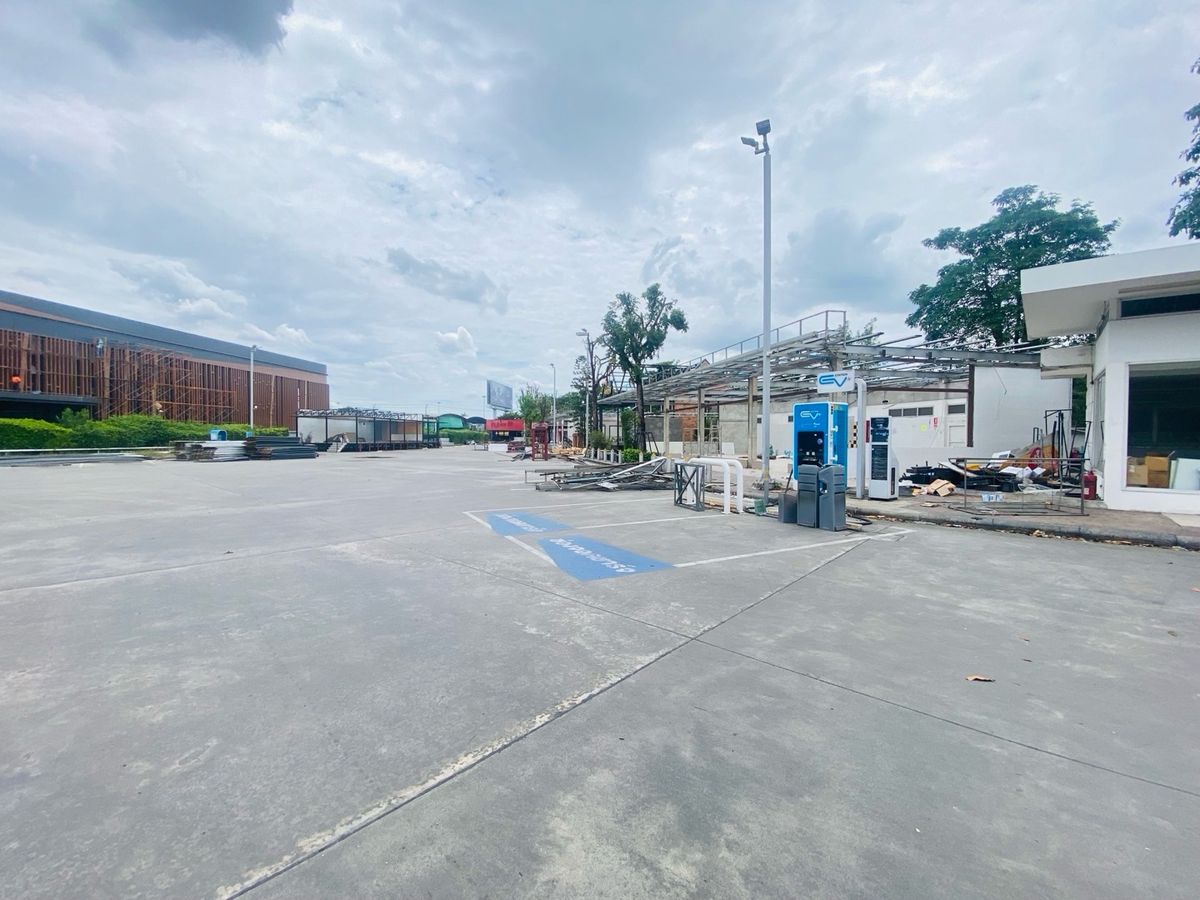เกษตร–นวมินทร์ ให้เช่าที่ดินระยะยาว ติดถนนใหญ่ ประเสริฐมนูกิจ ทำเลทองที่นักลงทุนและกิจการต้องจับตามอง!เนื้อที่ 4-1-18 ไร่ (1,718 ตร.วา) | หน้ากว้าง 108 เมตร | ผังสีเหลือง เกษตร–นวมินทร์ ให้เช่าที่ดินระยะยาว ติดถนนใหญ่ ประเสริฐมนูกิจ ทำเลทองที่นักลงทุนและกิจการต้องจับตามอง!เนื้อที่ 4-1-18 ไร่ (1,718 ตร.วา) | หน้ากว้าง 108 เมตร | ผังสีเหลือง