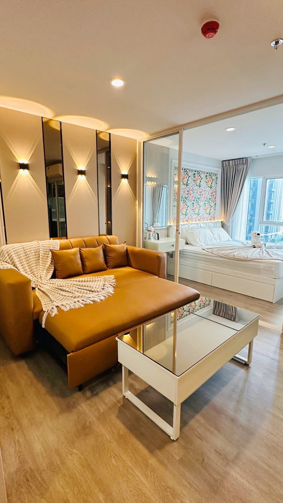 📍 Ready to stay near the condo near 🚄 BTS Bangna 350 m. Regent Home Bangna Project (Regent Home Bangna). Contact call: 0955071632 (AG guide) Add LINE.