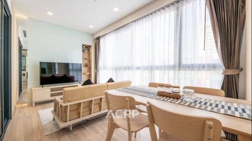 ขายพร้อมผู้เช่า คอนโด Taka Haus เอกมัย 12 ใกล้รถไฟฟ้า BTS เอกมัย 
