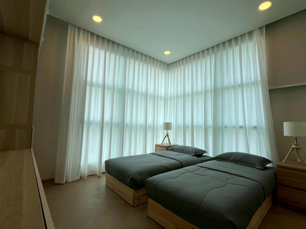🔥เช่าด่วน🔥พร้อมเข้าอยู่ Chatrium Riverside Condo 2 ห้องนอน รีโนเวทใหม่ทั้งห้อง เก็บของได้จุใจ  – รูปที่ 3