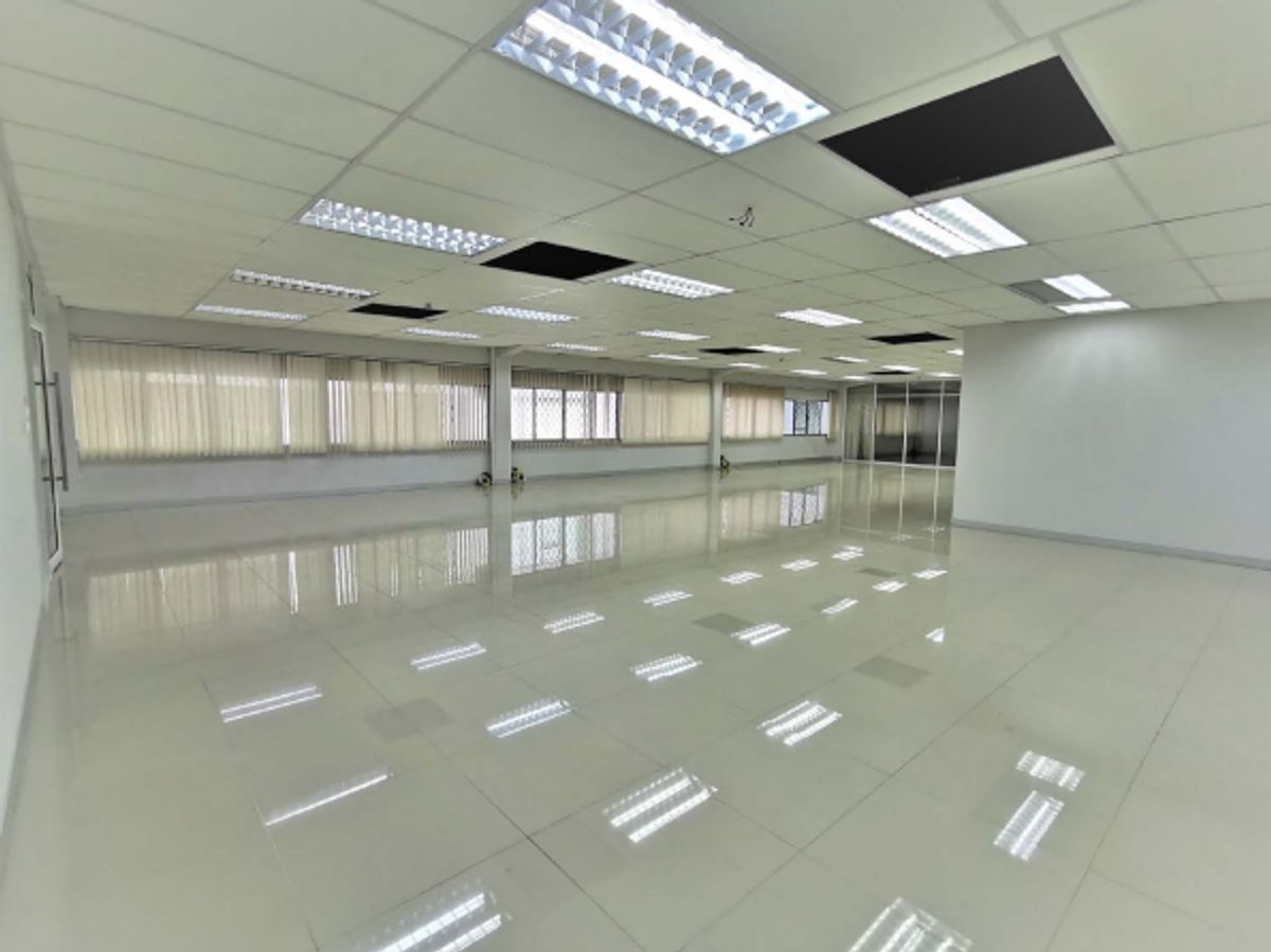 อาคารให้เช่าใกล้ MRT เพชรบุรี: เหมาะสำหรับสำนักงานและโชว์รูม – รูปที่ 2