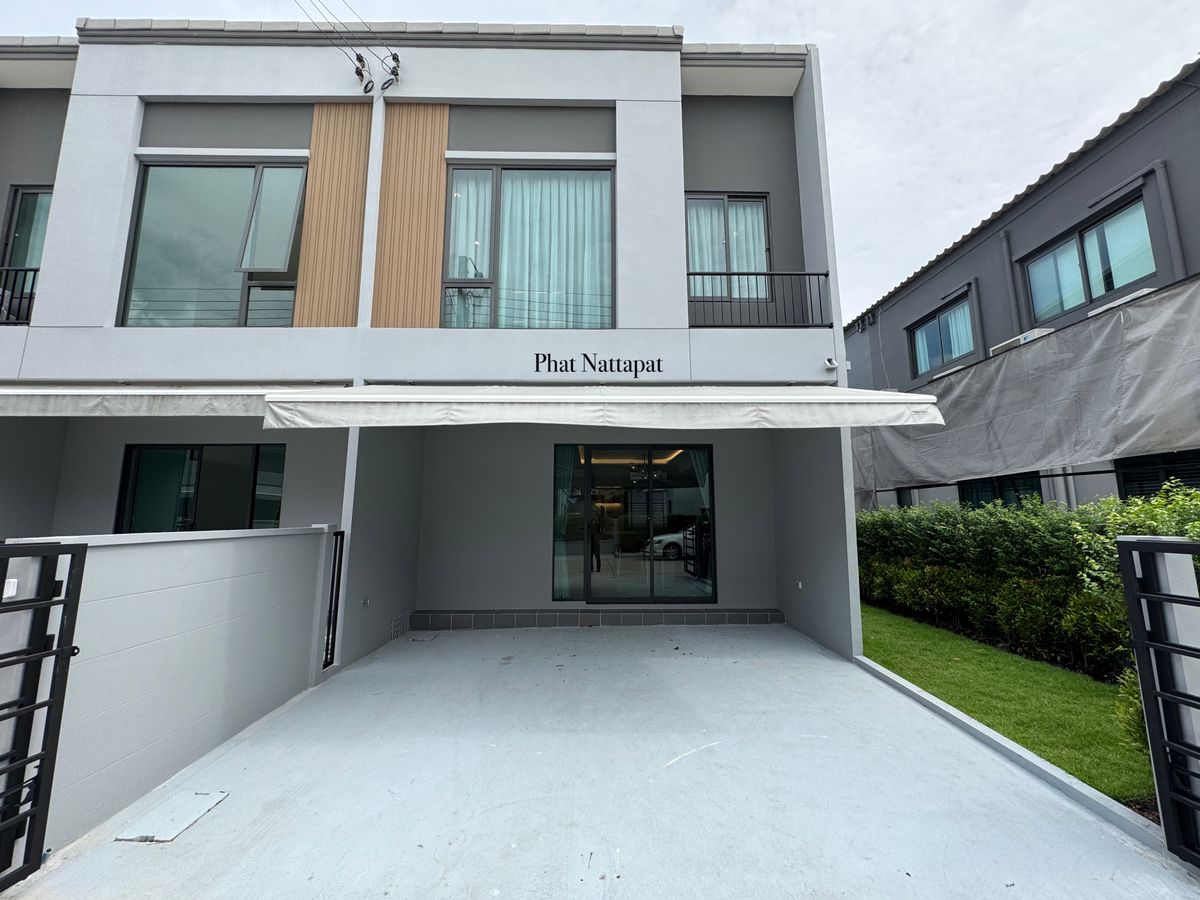 Rent a sample house, Pleino Sukhumvit-Bang Na 2 (R489) Rent a sample house, Pleino Sukhumvit-Bang Na 2 (R489)