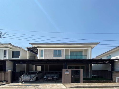 The Platon STK Phatthanakan 38 /3 Bedrooms (Sale with Tenants), The Plant Estique Pattanakarn 38 /3 Bedrooms (Sale with Tenant) FON207