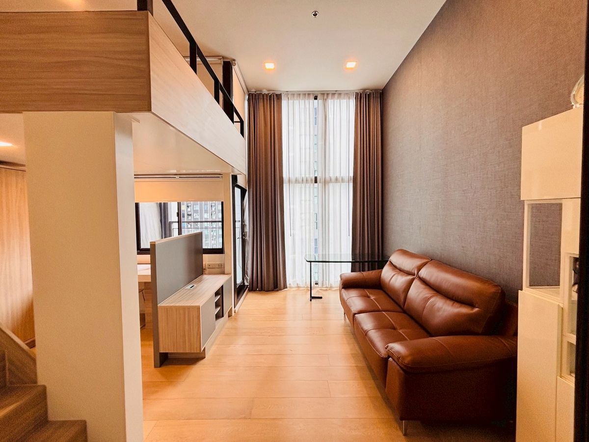 The cheapest in the project !! Condo 2, 2 minutes, MRT, Central Rama 9, Duplex Condo for Sale 2 Min MRT CENTRAL RAMA9 Station Chewathai Residence Asoke