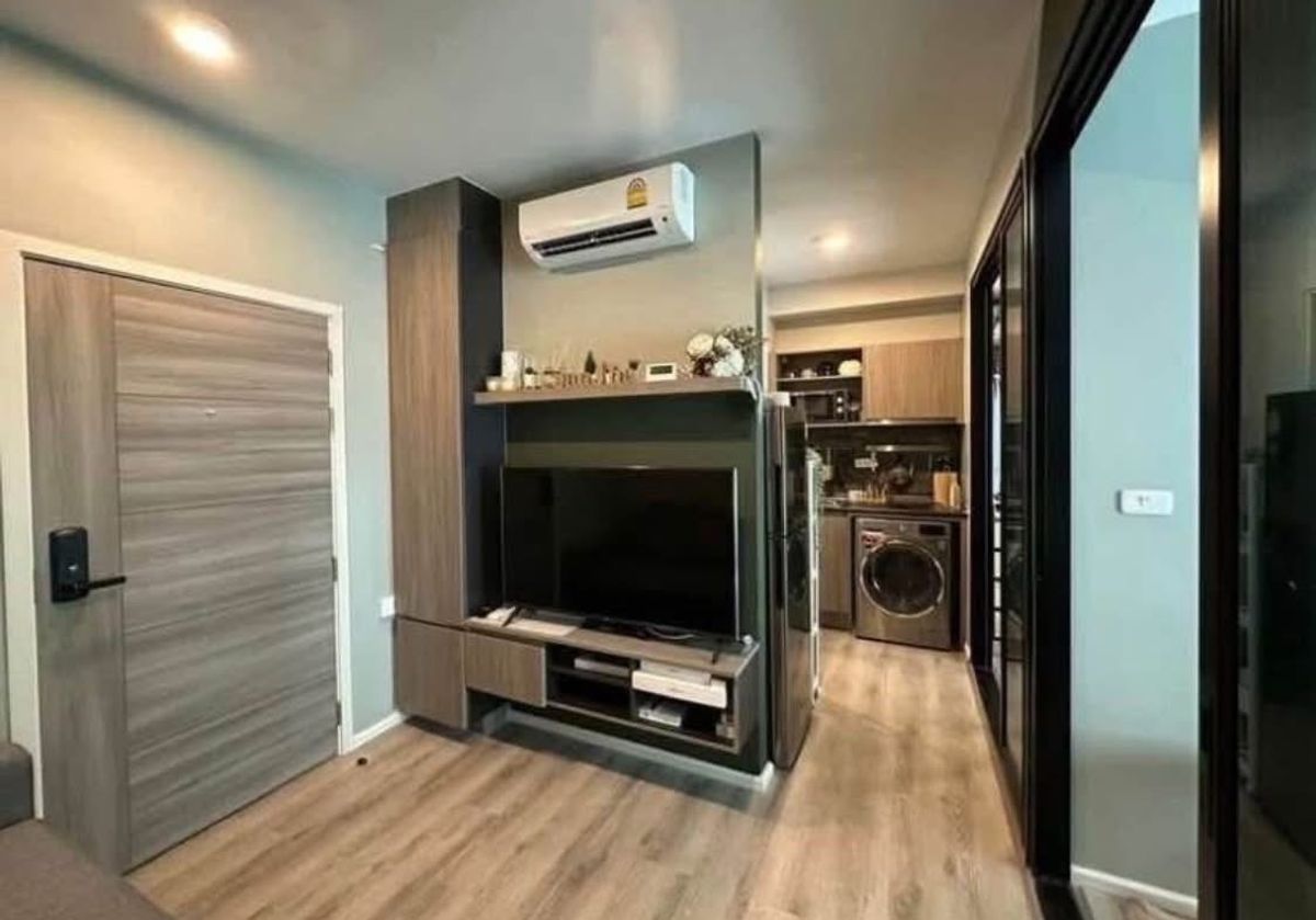 Selling with a tenant of Condo Knocking, Hill Sukhumvit 105, beautiful (1 Bed Plus, 1 bathroom)