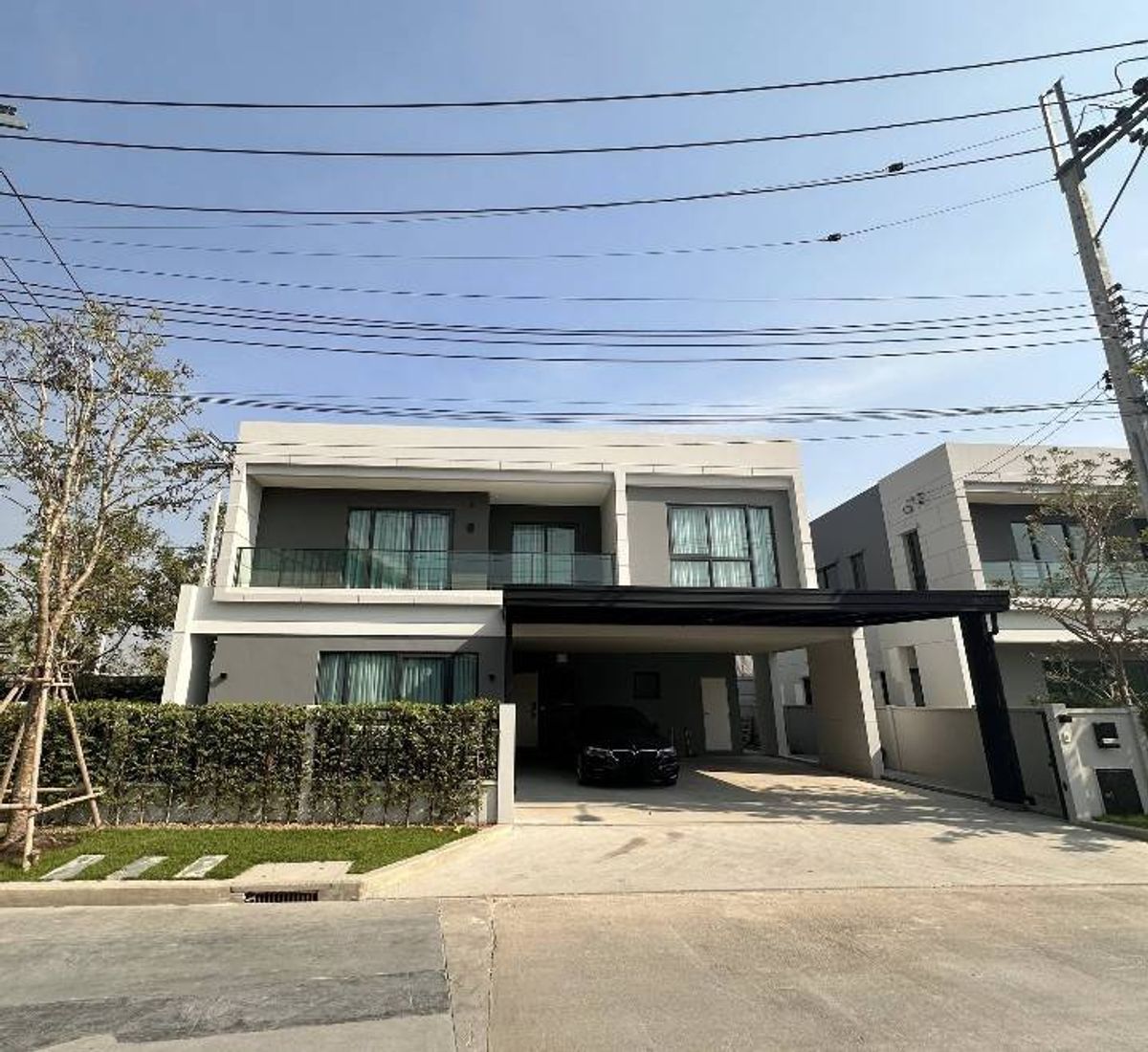 ให้เช่าบ้านเดี่ยวตกแต่งสวยหรู โครงการ เซนโทร บางนา กม7 แอร์เฟอร์นิเจอร์ครบ มี4ห้องนอน5ห้องน้ำ1ห้องแม่บ้าน ราคาเช่าเดือนละ120,000บาท ให้เช่าบ้านเดี่ยวตกแต่งสวยหรู โครงการ เซนโทร บางนา กม7 แอร์เฟอร์นิเจอร์ครบ มี4ห้องนอน5ห้องน้ำ1ห้องแม่บ้าน ราคาเช่าเดือนละ120,000บาท
