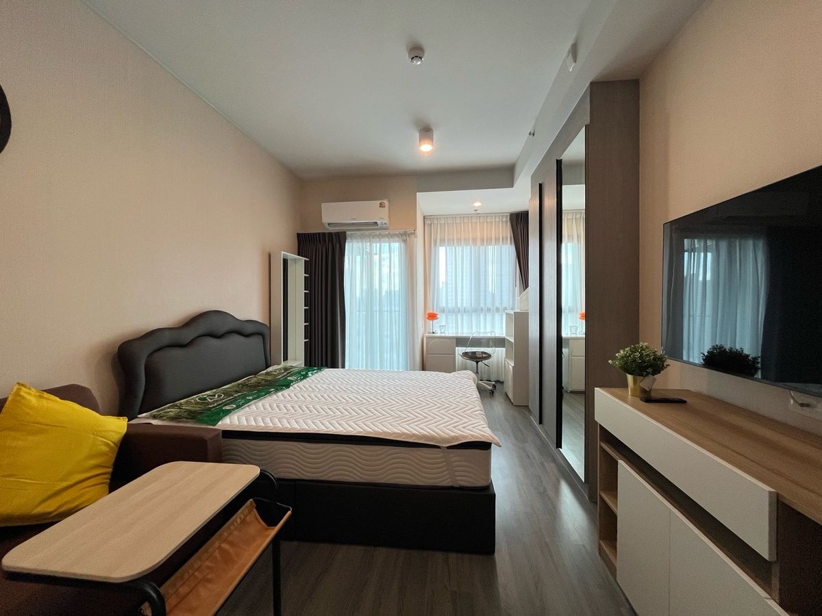For rent .. Ido Ramkhamhaeng-Lamsalee Station Studio 12,000 baht/month. The new room just transferred. For rent .. Ido Ramkhamhaeng-Lamsalee Station Studio 12,000 baht/month. The new room just transferred.