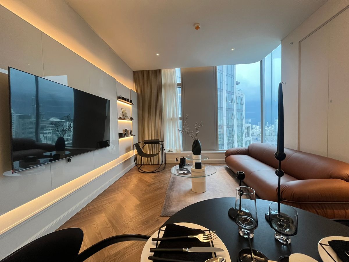 ICONIC PRIVATE RESIDENCES Only 56 Freehold Units | Pet Friendly | 30m to BTS Thonglor ICONIC PRIVATE RESIDENCES Only 56 Freehold Units | Pet Friendly | 30m to BTS Thonglor