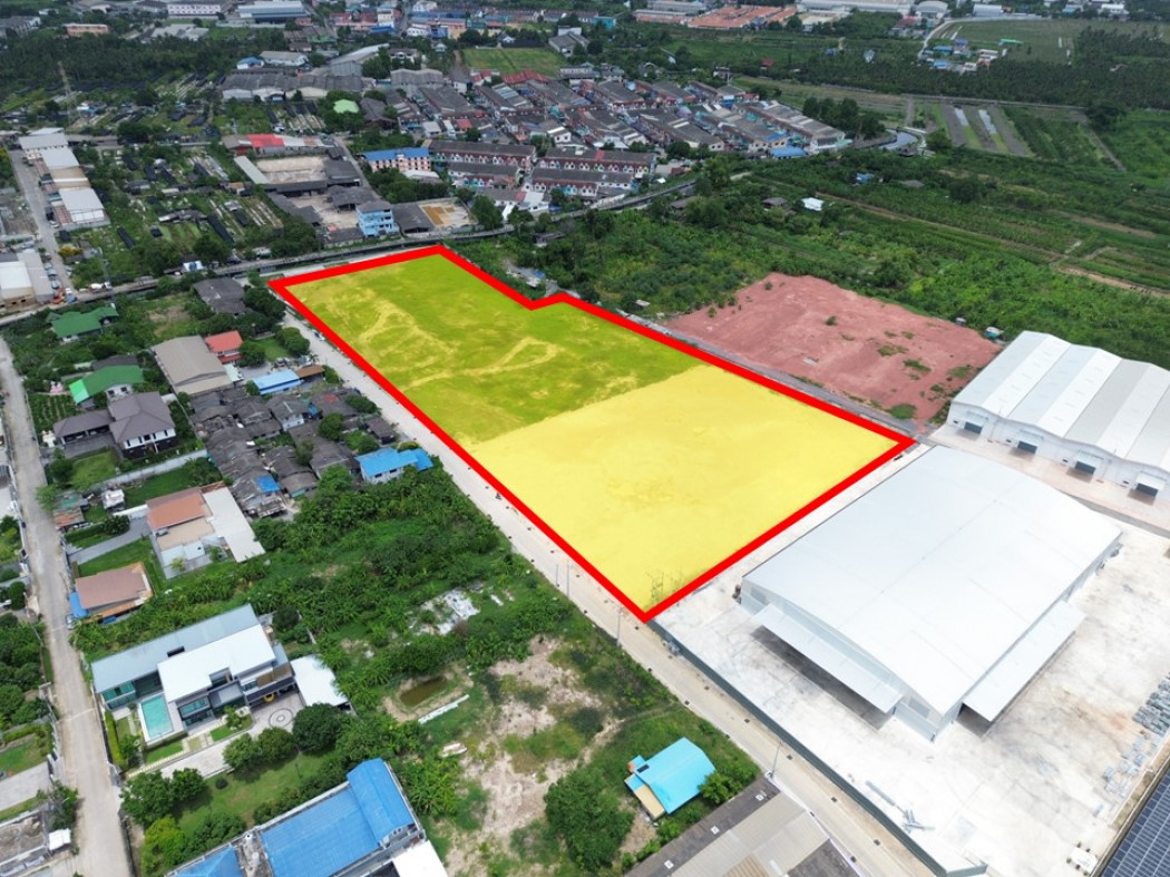 ขาย ที่ดิน ผังสีม่วง อ้อมใหญ่  12 ไร่กว่า ใกล้ ถ.เพชรเกษมแค่ 1.9 กม. KK