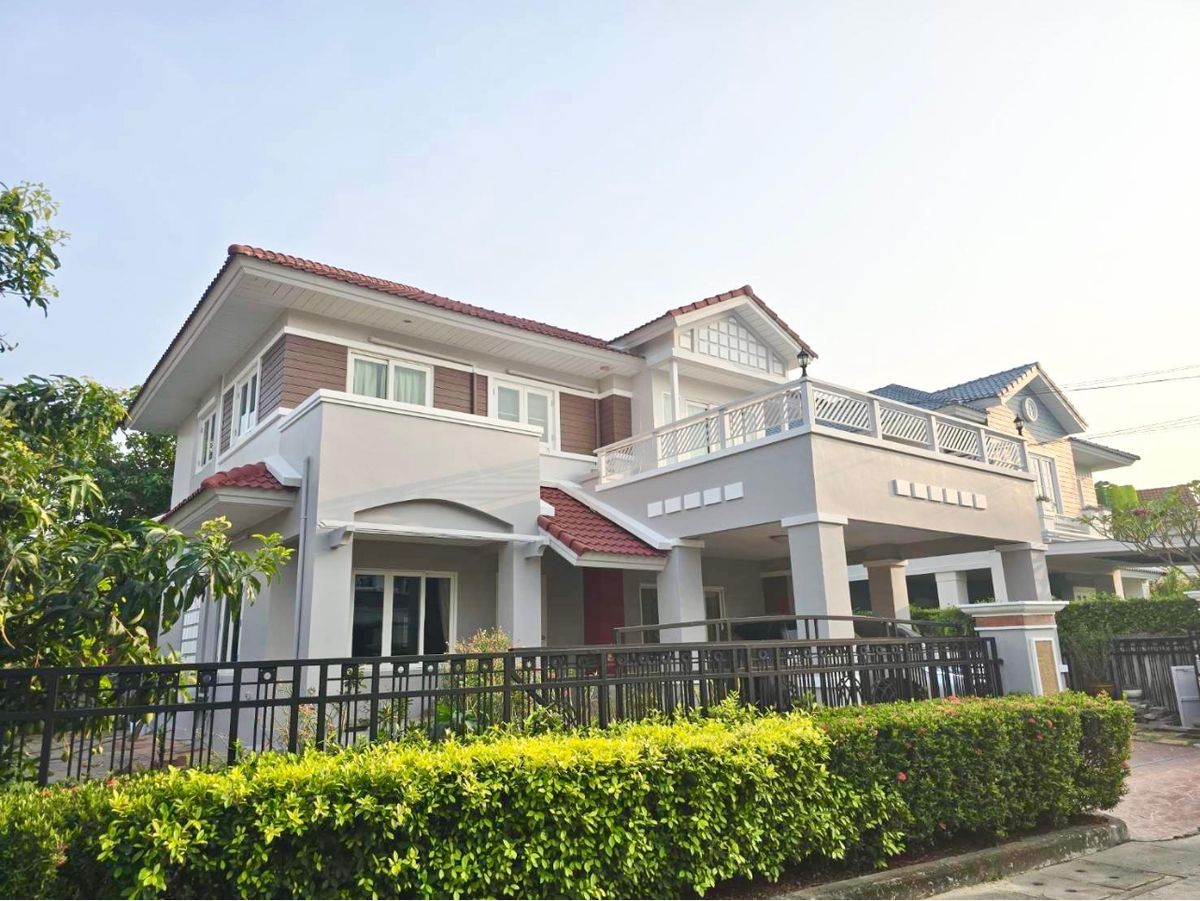 4 Bedrooms House for RENT BIG SPAE 4 Bedrooms House for RENT BIG SPAE