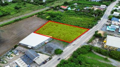 Land for sale, cheap price, on Sala Thammasop Road, 773 sqw, next to a 4-lane road, KK