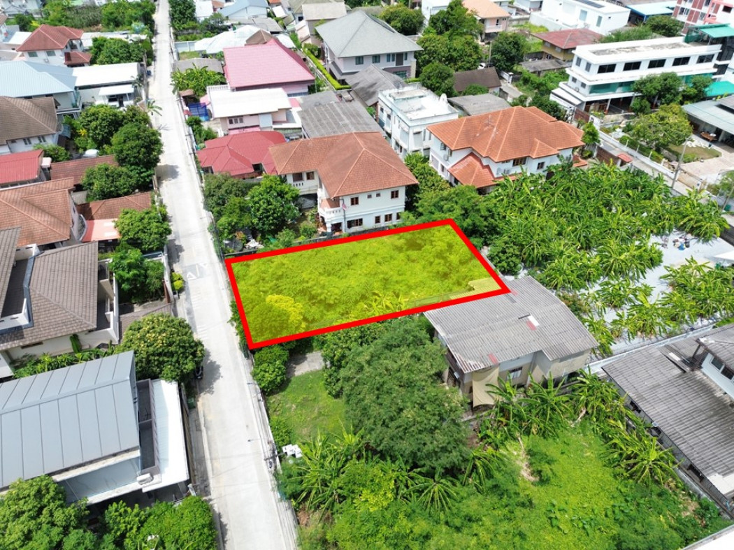 Land for sale, Soi Lat Phrao 64, Intersection 8, size 102 sq w, close to Lat Phrao Road, only 900 m. DD Land for sale, Soi Lat Phrao 64, Intersection 8, size 102 sq w, close to Lat Phrao Road, only 900 m. DD
