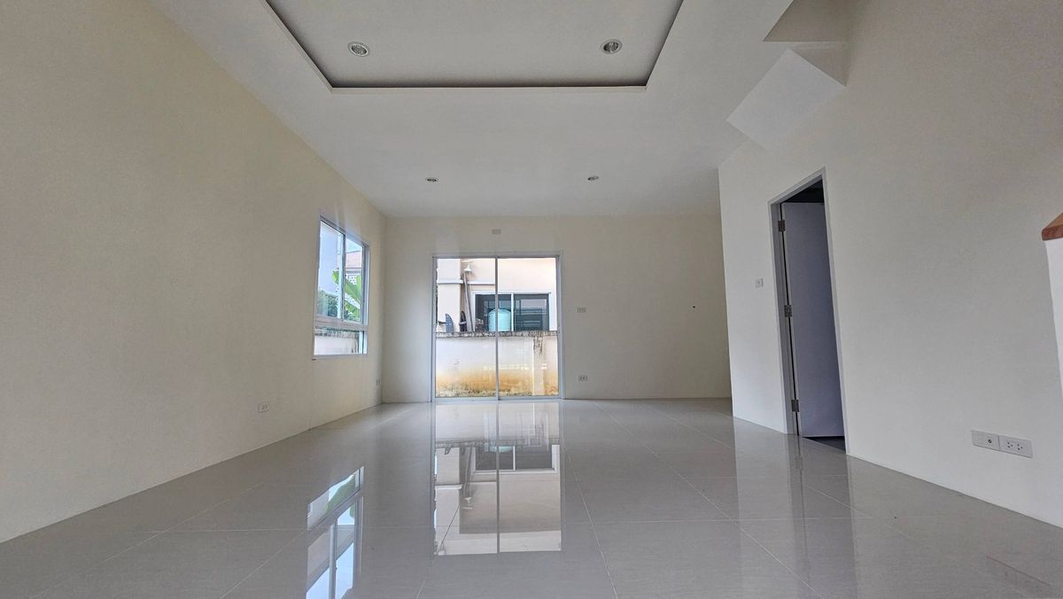 JK 5007575 : เดอะ กรีนเนอร์รี่ 8 – รูปที่ 3