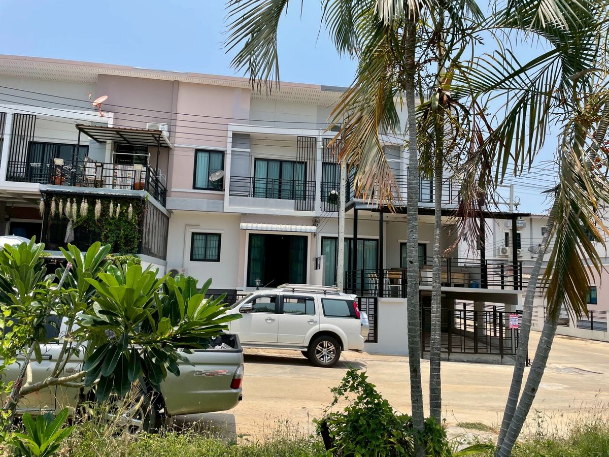 🏡 ทาวน์โฮมหรู 2 ชั้น | โครงการ THE H99 Hua Hin  – รูปที่ 2