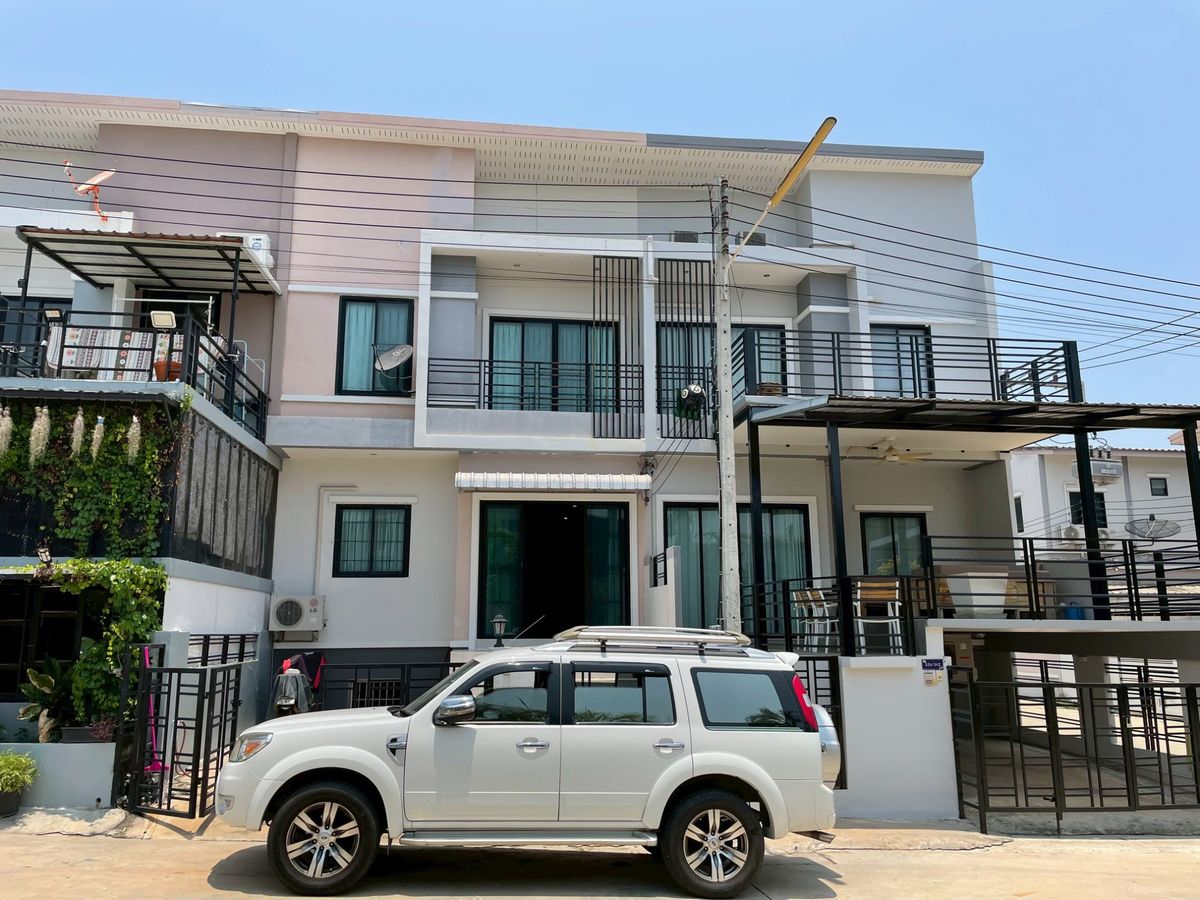 🏡 ทาวน์โฮมหรู 2 ชั้น | โครงการ THE H99 Hua Hin 🏡 ทาวน์โฮมหรู 2 ชั้น | โครงการ THE H99 Hua Hin