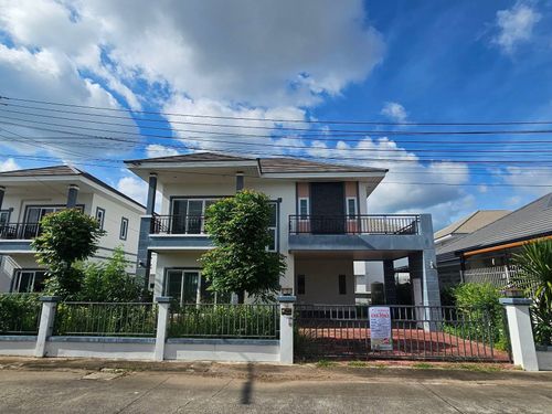 JK 4230847: Ban Thawee Chok 1 Hall-Bueng Thap Chang