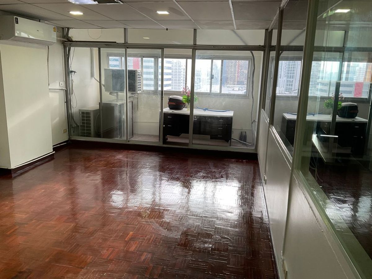 For Rent ITF Silom Condo 90 sqm. For Living / Office Near BTS , MRT ⭐️⭐️ – รูปที่ 2