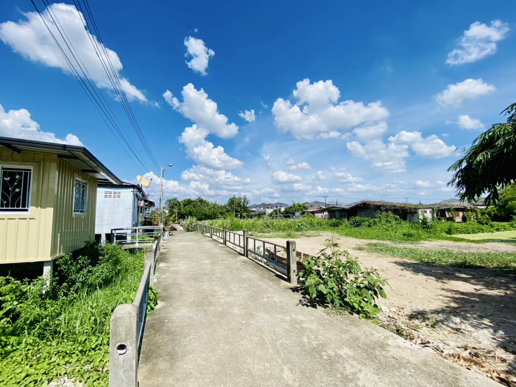 ขาย ที่ดิน บางใหญ่ เสาธงหิน เนื้อที่ 1 ไร่ 1 งาน 22 ตรว ขาย ที่ดิน บางใหญ่ เสาธงหิน เนื้อที่ 1 ไร่ 1 งาน 22 ตรว