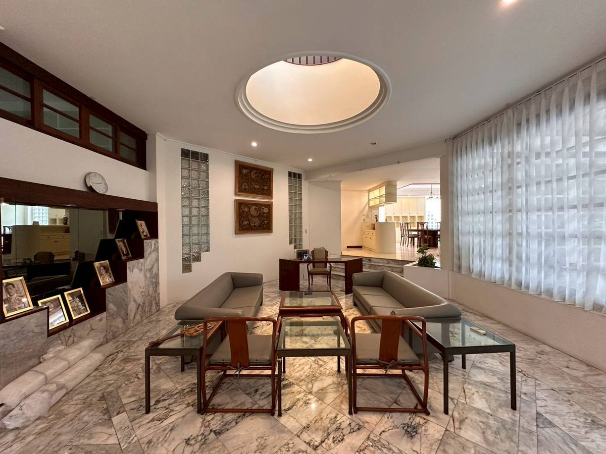 ❖ Prime Location ❖ บ้านเดี่ยว 2 ชั้น 4 ห้องนอน 5 ห้องน้ำ 15 ที่จอดรถ | ขนาดที่ดิน 340.00 ตร.ว. พื้นที่ใช้สอย 800.00 ตร.ม. | ใกล้ BTS สถานีพระโขนง – รูปที่ 3