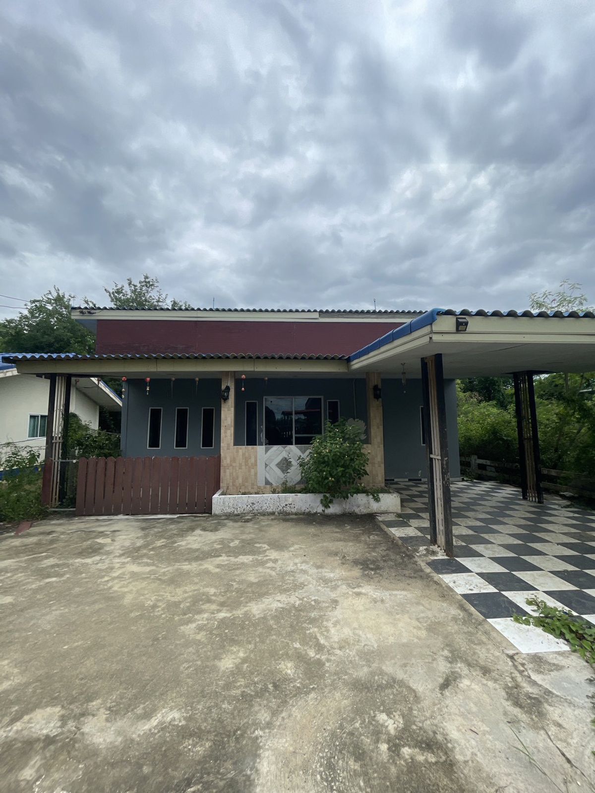 JK 5859564: Out of the Nakhon Pathom project JK 5859564: Out of the Nakhon Pathom project