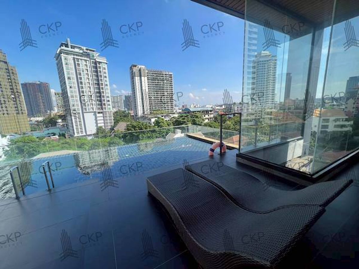 Condo The Unique Ladprao 10, size 33.33 sq m., beautiful room, ready to move in, prime location, near BTS, MRT. Condo The Unique Ladprao 10, size 33.33 sq m., beautiful room, ready to move in, prime location, near BTS, MRT.