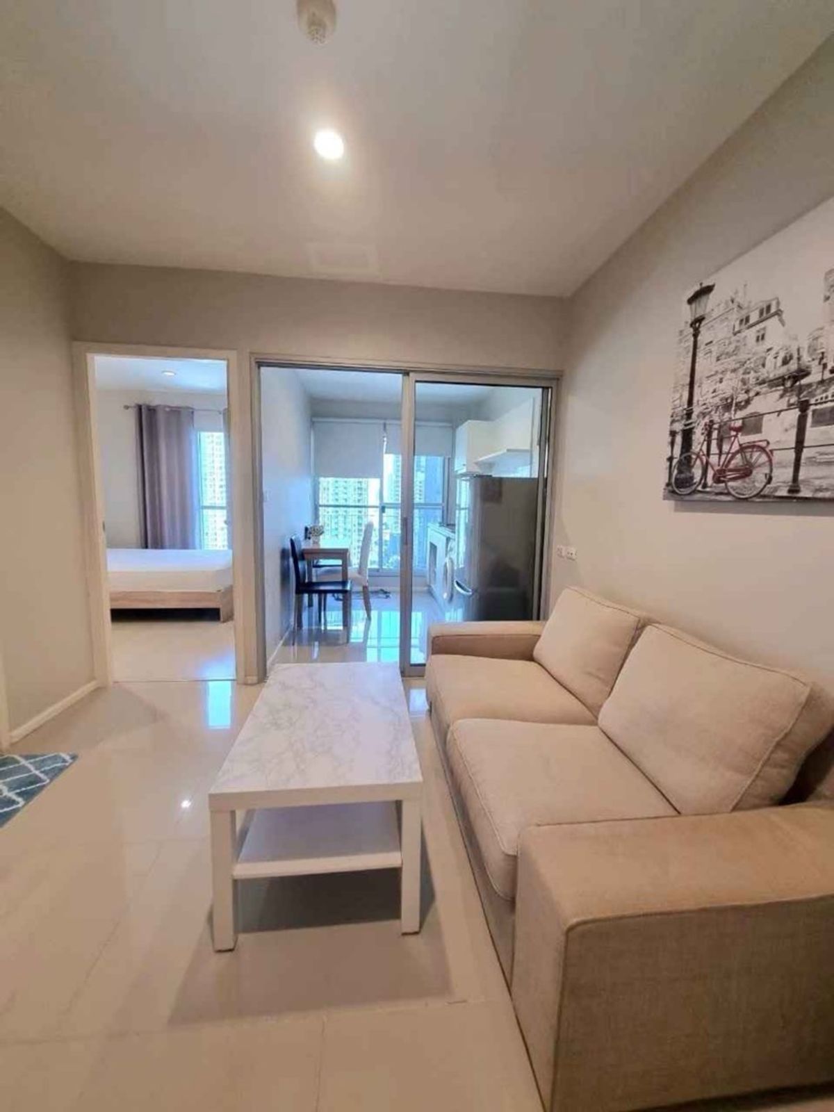 ASPIRE RAMA 9, 1 bedroom, 1 bedroom, 33 sq.m., complete with 15,000 baht/month ASPIRE RAMA 9, 1 bedroom, 1 bedroom, 33 sq.m., complete with 15,000 baht/month