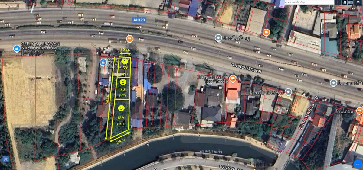 Land on the Petchkasem Road is very cheap and surrounded by the fence.