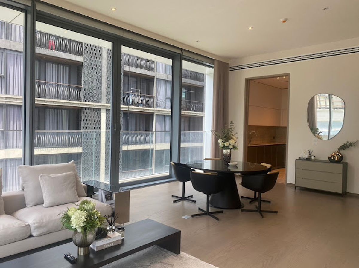 Scope Langsuan 2 Bed Rent: 2BED 3BATH 161SQM 330,000/MET. AM: 0656199198 Scope Langsuan 2 Bed Rent: 2BED 3BATH 161SQM 330,000/MET. AM: 0656199198