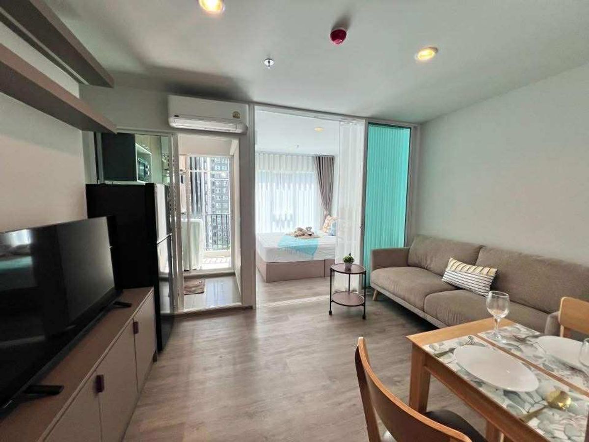 P-2782 ให้เช่าด่วน ! คอนโด Regent home บางนา พร้อมอยู่ ใกล้ สี่แยกบางนา P-2782 ให้เช่าด่วน ! คอนโด Regent home บางนา พร้อมอยู่ ใกล้ สี่แยกบางนา