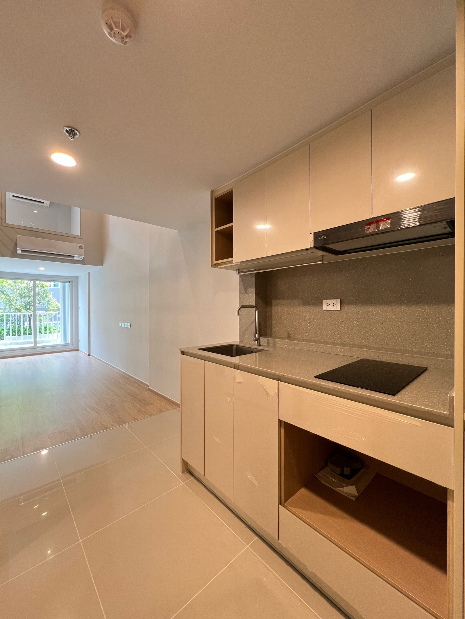 2 ห้องนอน 1 ห้องน้ำ ชั้นสูง พื้นที่ใช้สอย 55.92 ตรม. | Culture Chula  คอนโดใกล้จุฬา เดินไป MRT สามย่าน 350 ม. โทร.062-339-3663 – รูปที่ 2