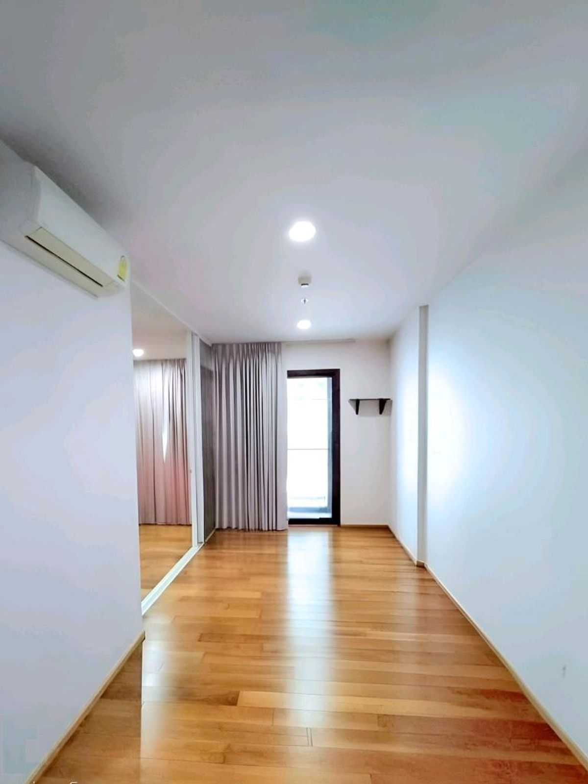 📌 ขายคอนโด The Vertical อารีย์ ชั้น 7 (ขนาด 40 ตร.ม.) 