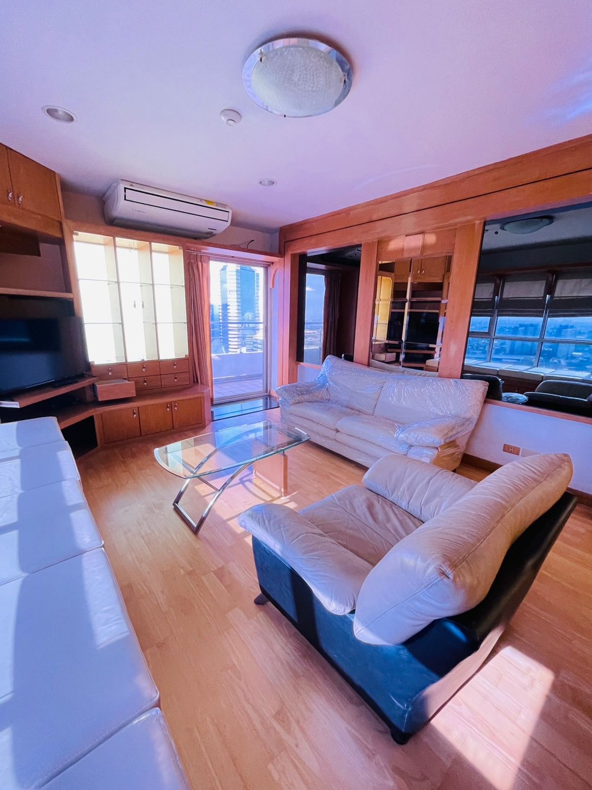 Condo for rent, Sarin Place, 2 bedrooms, 2 bathrooms, corner room, city view – รูปที่ 3