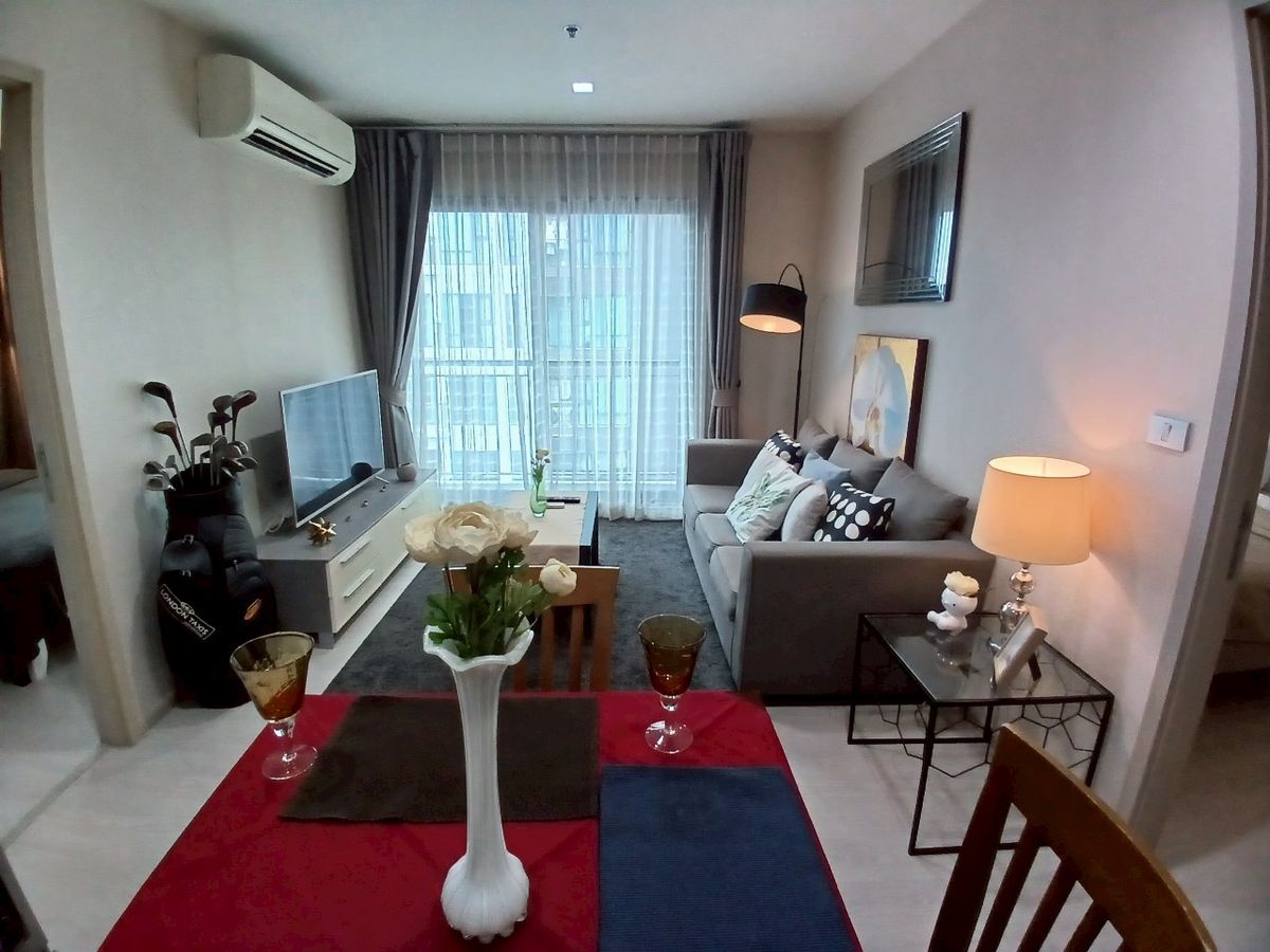 ขาย Rhythm Sukhumvit 36-38 (BTS ทองหล่อ) ห้องมุมชั้น 20 | วิวสระ + วิวเมืองส่วนตัว | พร้อมเข้าอยู่ – รูปที่ 2